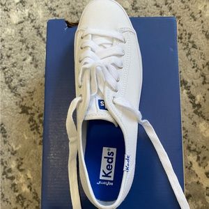 Keds womens triple kick canvas sneaker - Size 5.5